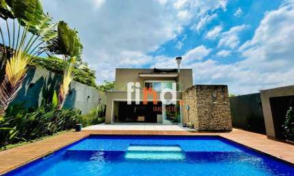 Casa com 3 suítes à venda, 426 m² por R$ 3.900.000 - Chácaras São Carlos - Cotia/SP