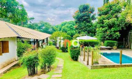 Casa com 3 dormitórios (1 suíte) à venda, 260 m² por R$ 1.350.000 - São Fernando Golf Club - Cotia/SP