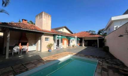Raridade - Casa Térrea no condomínio SP2 - Granja Viana
