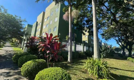 Apartamento com 3 dormitórios para alugar, 58 m² por R$ 1.843,00/mês - Capão Raso - Curitiba/PR
