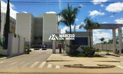 Alugo Apto de 2/4 com elevador no 3º andar no Condomínio Vitória Sul com Complet