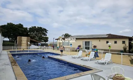 Casa de 3/4 reformada e ampliada em ótima localização dentro do Condominio Vila