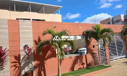 Apartamento 3 Quartos, sendo 01 Suite no 1º andar em ótima localização no Bairro