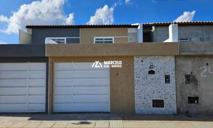Casa nova e averbada pronta pra financiar de 3/4 sendo 01 suíte no Bairro Cidade