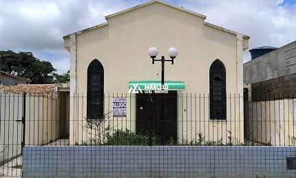 ALUGO, ponto comercial podendo ser usado para templos religiosos ou comercio var