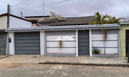 Alugo casa comerciala 10 mts da Av. Olivia Flores em frente o Gbarbosa com 5 sal