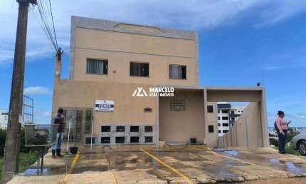 Vendo Apto térreo com privacidade de 2/4 sendo 01 suíte a poucos mts da Av Brasi