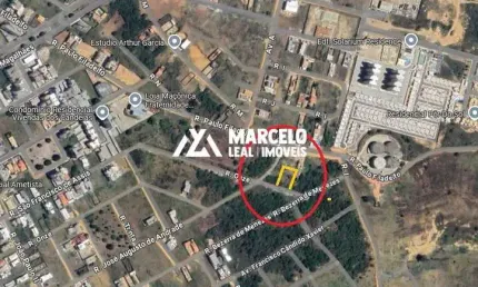 Vendo lote de 360 m² no Jd das Candeias na quadra 11 em Vitória da Conquista - B