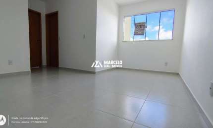 Vendo apartamento 3º andar, 2 quartos sendo 1 suíte em Condomínio Completo no Ca