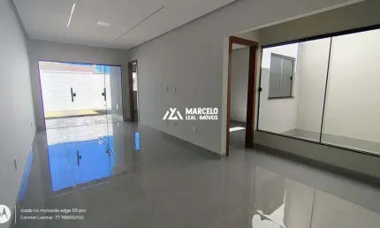 Vendo excelente casa 3 quartos sendo 1 suíte, sala, cozinha, banheiro social no