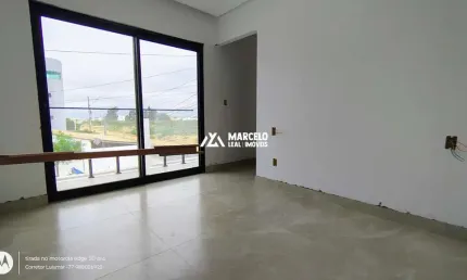 Vendo Village com 3 quartos sendo 2 suítes uma delas com closet e varanda, com m