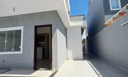 Casa 3 dormitórios para venda em rio das ostras, jardim marileia, 3 dormitórios, 1 suíte, 2 banheiros, 1 vaga