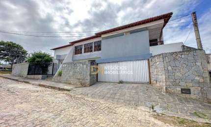 Casa com 4 dormitórios, 401 m² - venda por R$ 850.000,00 ou aluguel por R$ 4.500,00/mês - Lagoa Nova - Natal/RN