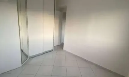 Apartamento com 2 dormitórios à venda, 58 m² por R$ 270.000,00 - Glória - Macaé/RJ