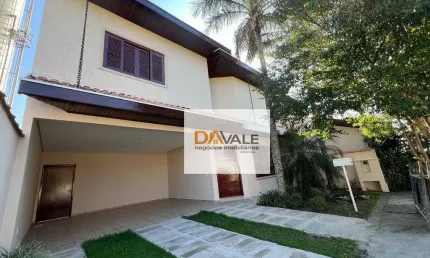 Sobrado à venda, 258 m² por R$ 950.000,00 - Condomínio Portal da Mata - Caçapava/SP
