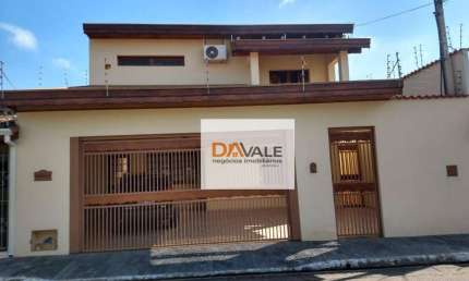 Casa à venda, 283 m² por R$ 950.000,00 - Vila Naly - Caçapava/SP
