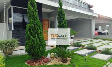 Sobrado à venda, 211 m² por R$ 1.450.000,00 - Condomínio Bela Vista - Caçapava/SP