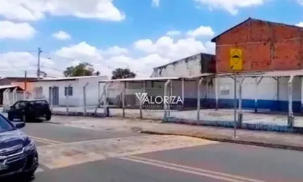 Casa comercial com 2 salas para alugar na Rua Tereza Palagi Lyra, 1, Jardim Piazza di Roma, Sorocaba