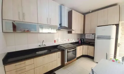Casa com 3 dormitórios à venda, 240 m² por R$ 700.000,00 - Vila Fiori - Sorocaba/SP