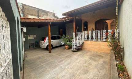 Casa com 3 dormitórios para alugar, 241 m² por R$ 5.193,30/mês - Vila Assis - Sorocaba/SP