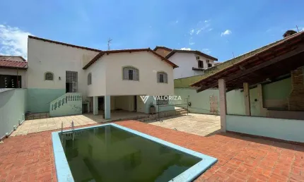 Casa com 3 dormitórios, 250 m² - venda por R$ 950.000,00 ou aluguel por R$ 6.080,00/mês - Jardim Europa - Sorocaba/SP