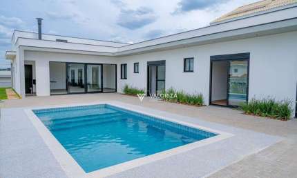 Casa com 3 dormitórios à venda, 378 m² por R$ 2.990.000,00 - Condomínio Saint Charbel - Araçoiaba da Serra/SP
