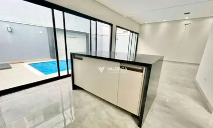 Casa com 3 quartos, sendo 1 suíte à venda, 187 m² por R$ 1.175.000 - Terras de São Francisco - Sorocaba/SP