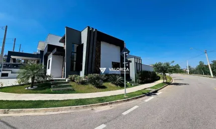 Casa mobiliada com piscina à venda em condomínio fechado em Sorocaba