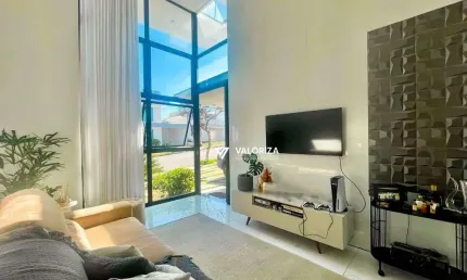 Casa com 3 quartos, sendo 1 suíte à venda, 109 m² por R$ 890.000 - Condomínio Terras de São Francisco - Sorocaba/SP