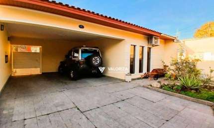 Casa com 3 dormitórios à venda, 215 m² por R$ 690.000,00 - Jardim Simus - Sorocaba/SP
