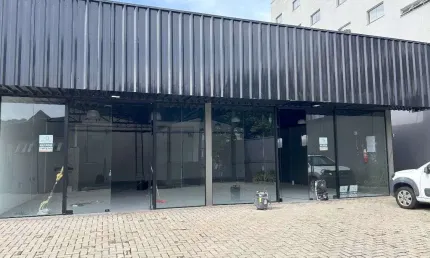 Sala comercial com 1 sala para alugar no Glória, Joinville 
