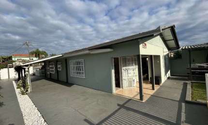Casa com 3 quartos à venda no Brejatuba, Guaratuba 