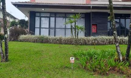 Sala comercial com 1 sala à venda no América, Joinville 