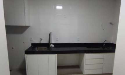 Apartamento 58m2 com 2/4, sendo uma suíte no bairro Jardim Europa em Uberlândia