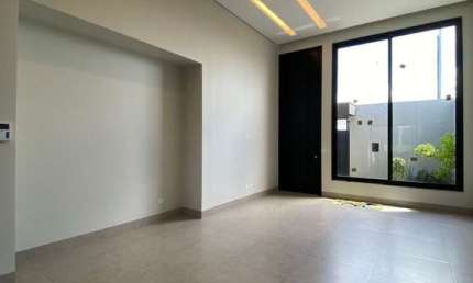 Casa à venda em Uberlândia-MG: 3 suítes, 2 salas, 4 banheiros, 4 vagas, Área gourmet na Praça Alto Umuarama - área de 171m². Encontre no Google!