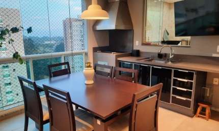 Apartamento com 3 suítes reformado para venda em Alphaville São Paulo