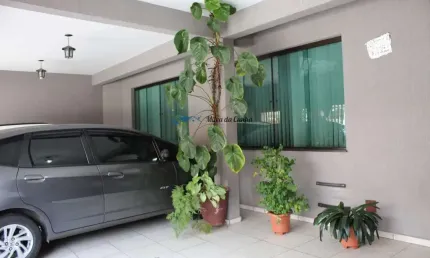Sobrado à Venda com 3 dormitórios 3 vagas com Casa nos Fundos, Homero Thon , Santo André