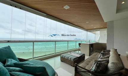 Linda Cobertura para Venda de Frente para o Mar, com Piscina Privativa com 4 suítes, 3 vagas, 300m², Riviera de São Lourença, Bertioga