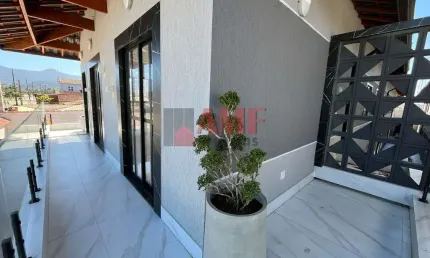 Casa com 3 quartos à venda no Balneário Maracanã, Praia Grande 