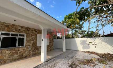 Casa com 3 quartos à venda no Jardim Grandesp, Itanhaém 