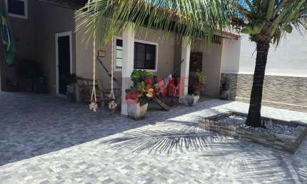 Casa à venda no bairro Jardim Das Palmeiras - Itanhaém/SP