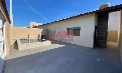 Casa com piscina a 550 metros da pria no cibratel ii
