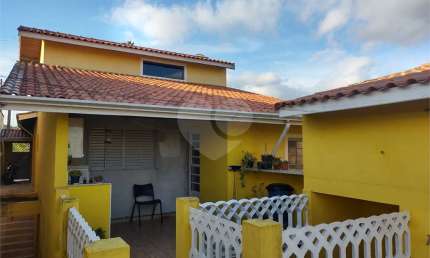 Casa com 5 quartos à venda na Nelson Maldi, Marf I, --, Centro, Bom Jesus dos Perdões