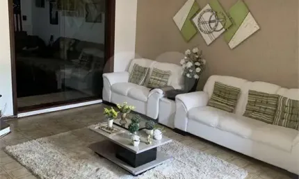 Sobrado com 4 quartos à venda em Jardim Alvinópolis - SP