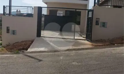 Casa com 3 quartos à venda na Rima Ramos Ferreira, --, Centro, Bom Jesus dos Perdões