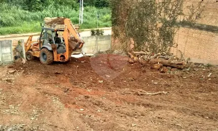 Terreno à venda na Avenida Cinamomos, --, Jardim dos Pinheiros, Atibaia
