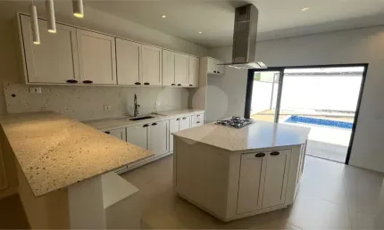 Casa térrea com 3 quartos à venda em Nova Gardênia - SP
