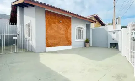 Casa térrea com 2 quartos à venda em Jardim Alvinópolis - SP