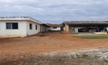 Terreno à venda na Professor Aracy Bueno Conti, --, Jardim Alvinópolis, Atibaia