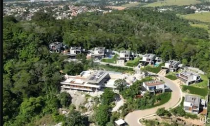 Condomínio com 3 quartos à venda em Itapetinga - SP